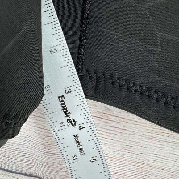 Patagonia Women's Black Swim One Piece - Picture 10 of 10